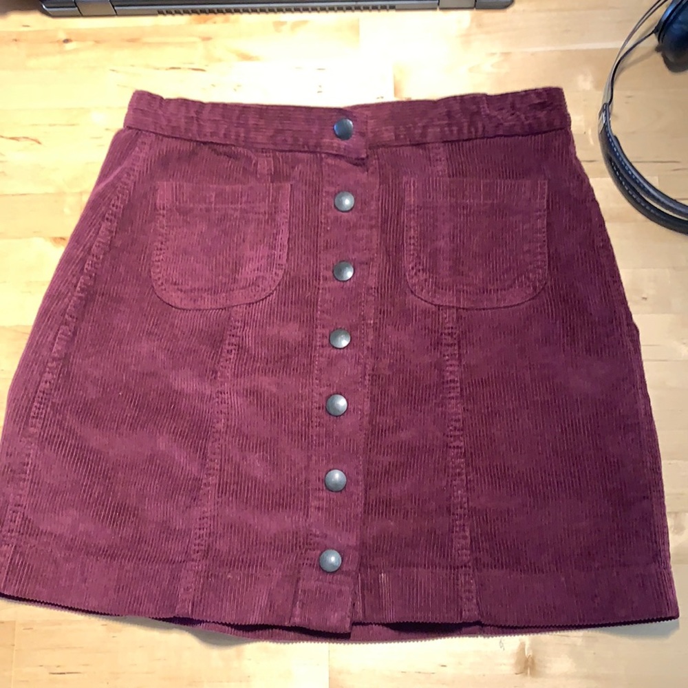 Brandy Melville red skirt size small